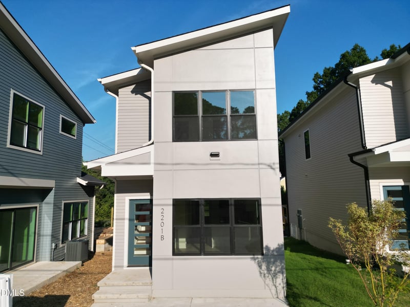 2201 Tampa Ave, Durham, NC 27705