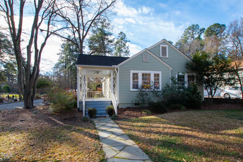2201 Woodrow St, Durham, NC 27705