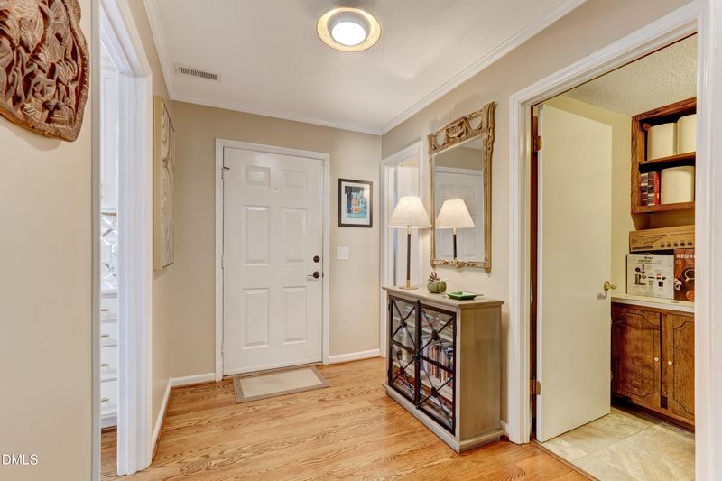2202 Huntington Rd #E3, Burlington, NC 27215