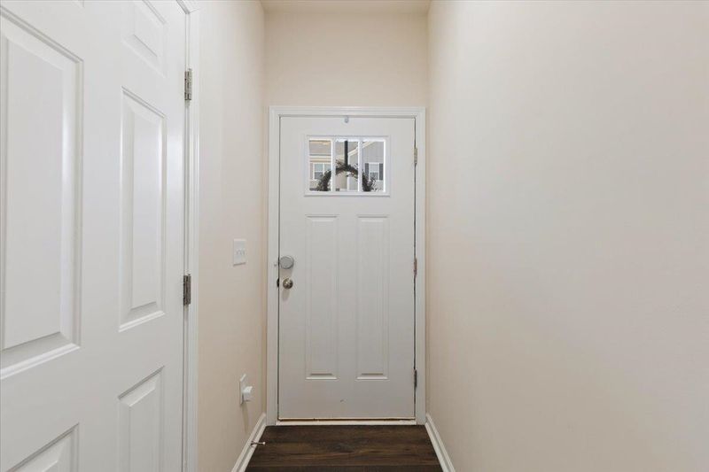 2202 Red Knot Ln, Apex, NC 27502