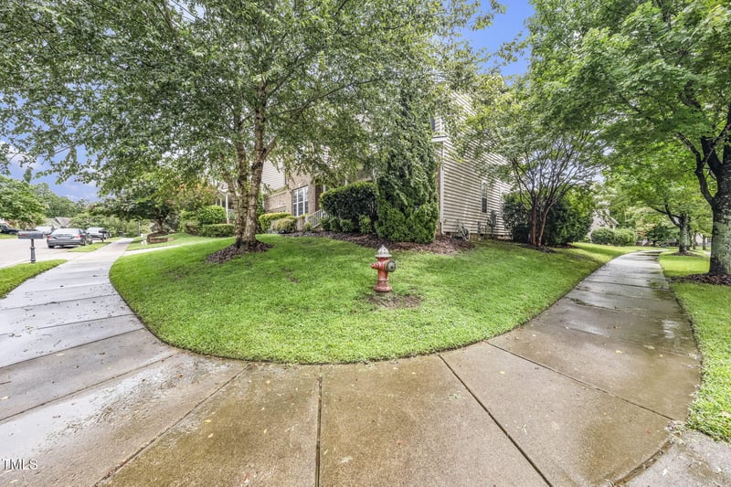 2202 Spacious Skies St, Raleigh, NC 27614