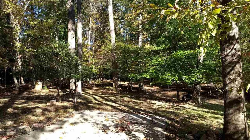 2202 Thunder Rd, Durham, NC 27712