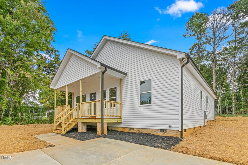 2202 Wrenn St, Burlington, NC 27215