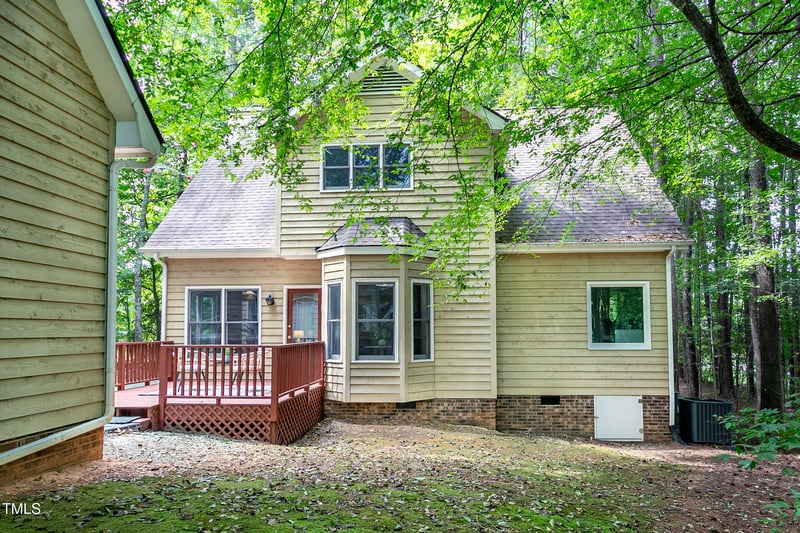 2202 Wyngate Dr, Hillsborough, NC 27278