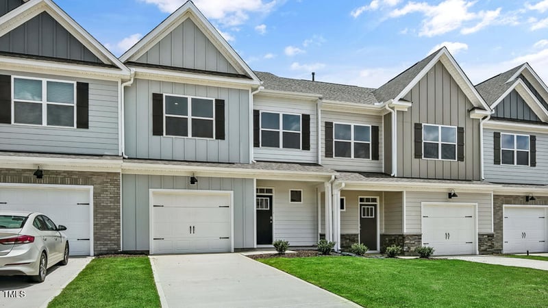 2203 Carcillar Dr, Apex, NC 27539