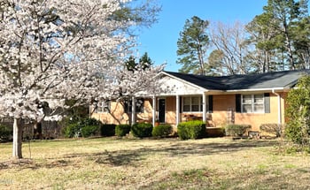 2203 Longwood Ave, Sanford, NC 27330