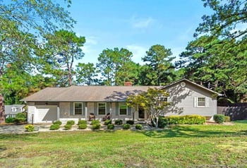 2203 Rolling Hill Rd, Fayetteville, NC 28304