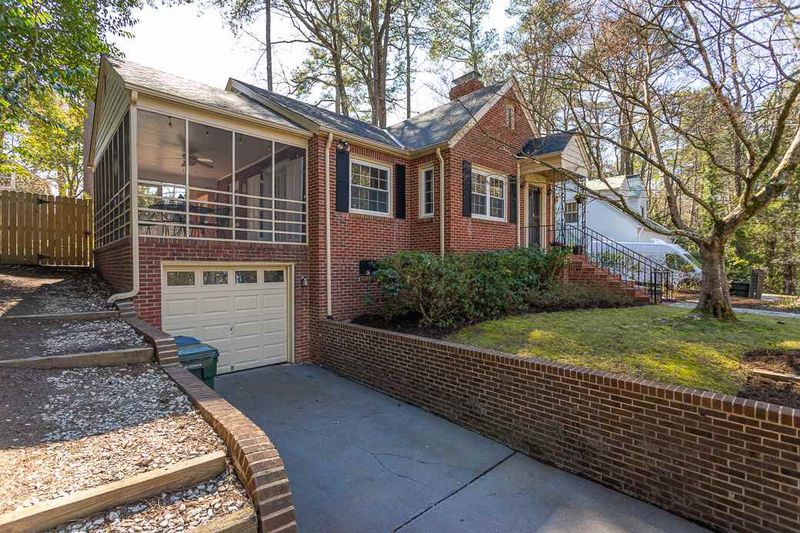 2203 Sprunt Ave, Durham, NC 27705