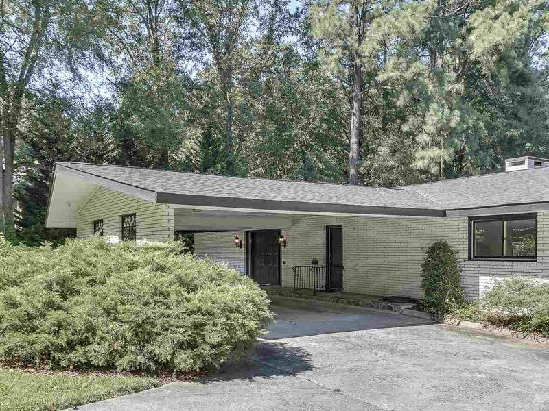 2203 Wilshire Dr, Durham, NC 27707