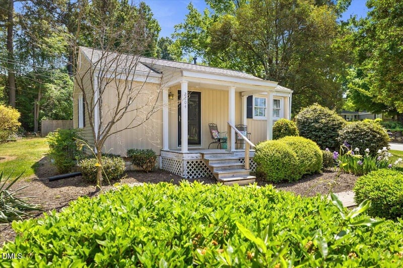 2204 Brewer St, Raleigh, NC 27608