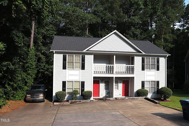 2204 Caroline Dr, Durham, NC 27705