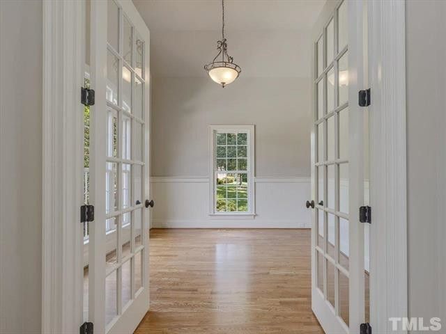 2204 Center Spring Ct, Raleigh, NC 27603