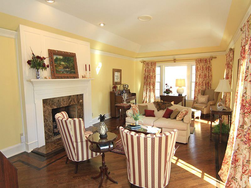 2204 Customs House Ct, Raleigh, NC 27615
