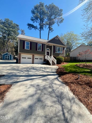 2204 Dobbin Pl, Raleigh, NC 27604