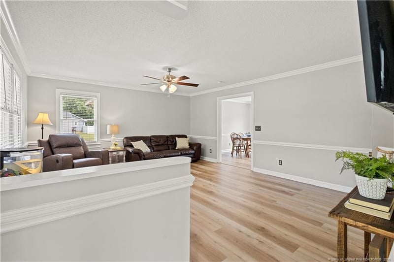 2204 Dunbar Dr, Sanford, NC 27332