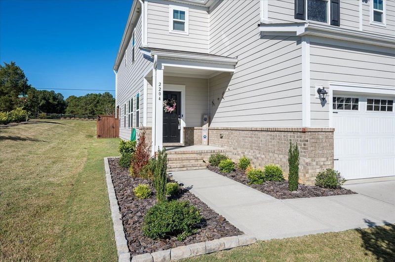 2204 Gregor Overlook Ln E, Apex, NC 27502
