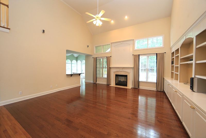 2204 Haniman Park Dr, Cary, NC 27513