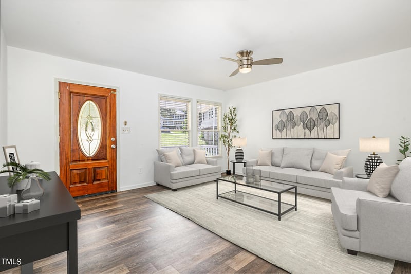 2204 Hoot Owl Ct, Raleigh, NC 27603