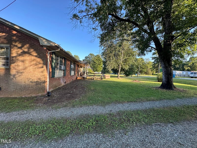 2204 Long Dairy Rd, Graham, NC 27253