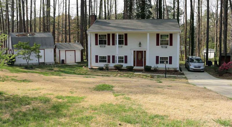 2204 Mariner Cir, Raleigh, NC 27603
