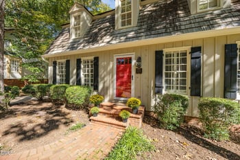 2204 Middlefield Ct, Raleigh, NC 27615