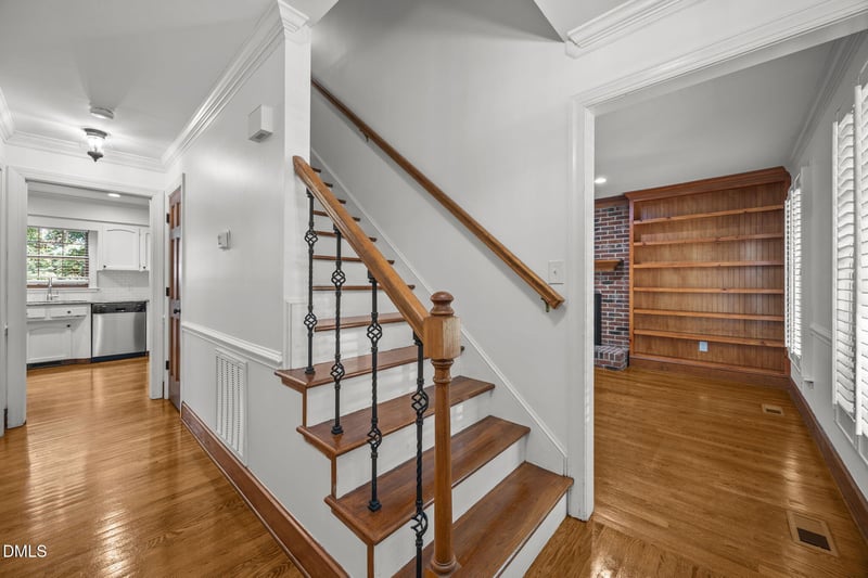 2204 Middlefield Ct, Raleigh, NC 27615