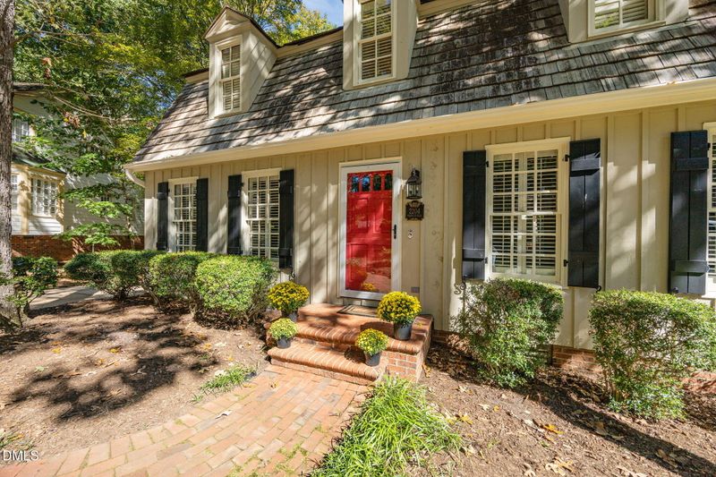 2204 Middlefield Ct, Raleigh, NC 27615