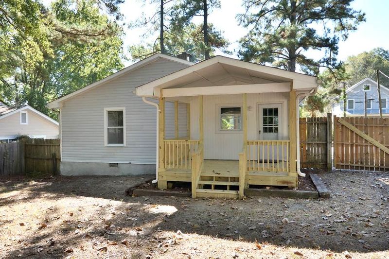 2204 Sovereign St, Durham, NC 27705