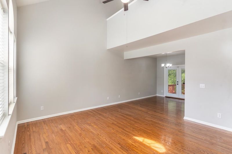 2204 Spruce Shadows Ln, Raleigh, NC 27614