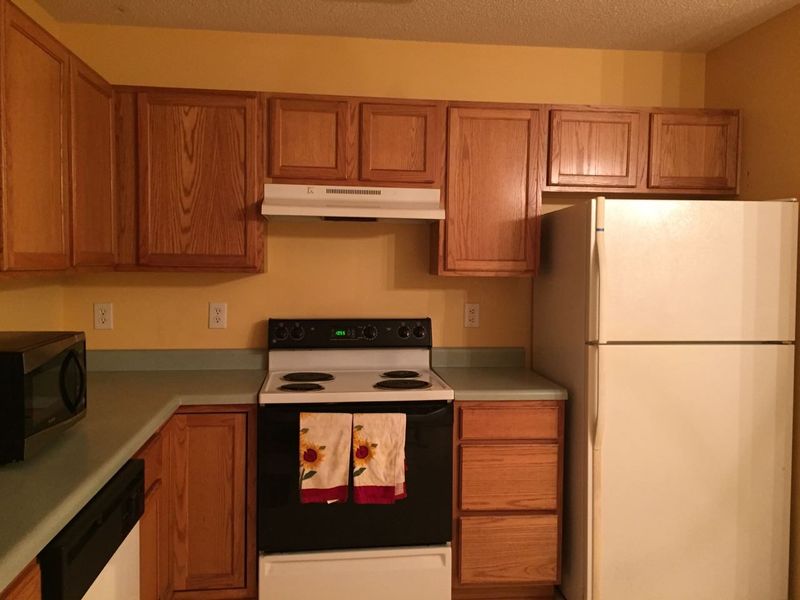 2204 Walnut Ridge Ct, Raleigh, NC 27610