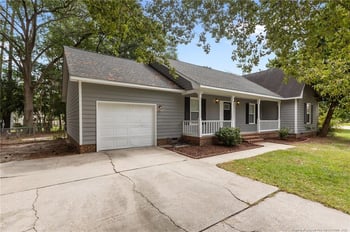 2205 Baywater Dr, Fayetteville, NC 28304