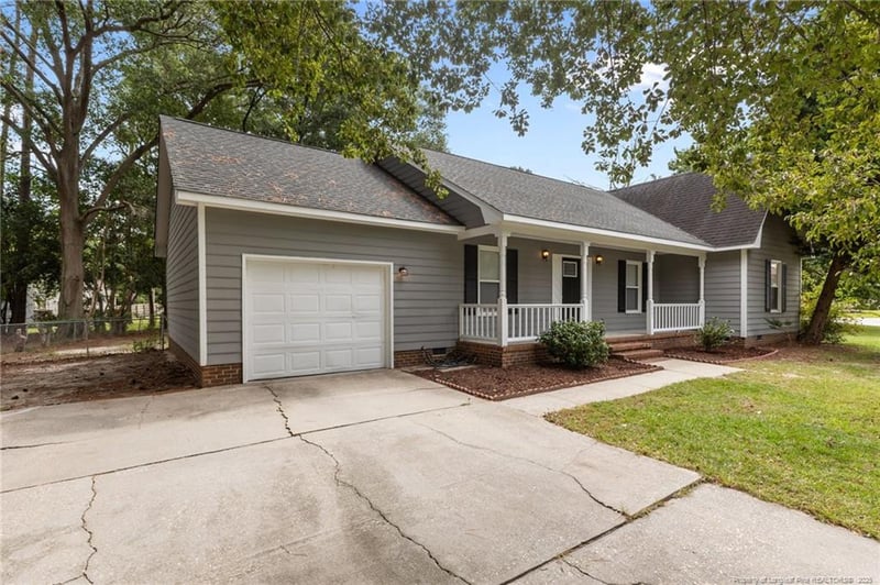 2205 Baywater Dr, Fayetteville, NC 28304