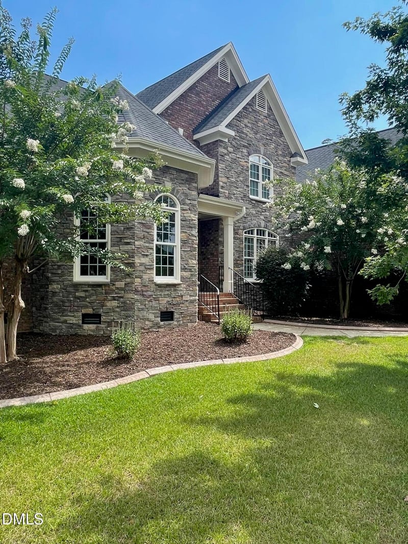 2205 Belvinwood Dr, Fuquay Varina, NC 27526