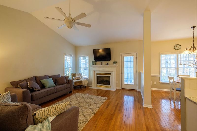 2205 Dunlin Ln, Raleigh, NC 27614