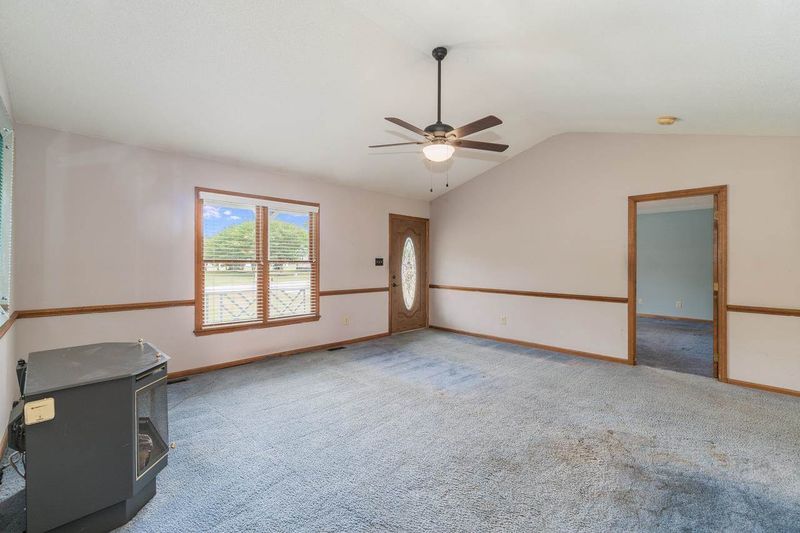 2205 Englewood Dr, Clayton, NC 27520