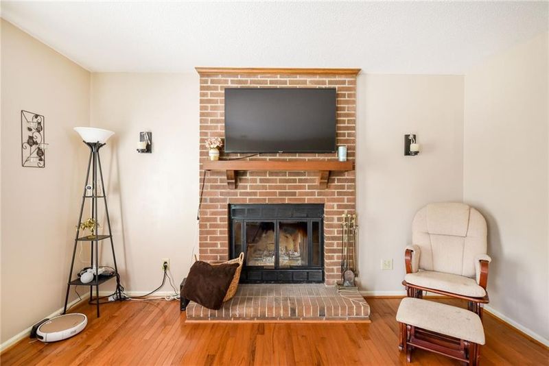 2205 Franklin Ct, Burlington, NC 27215