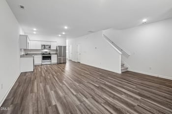 2205 Glen Crossing Dr, Durham, NC 27704