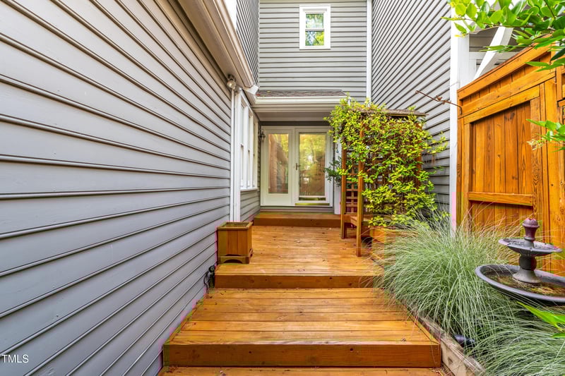 2205 Landings Way, Raleigh, NC 27615