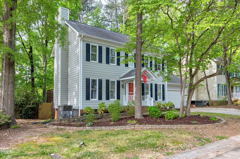 2205 Long And Winding Rd, Raleigh, NC 27603