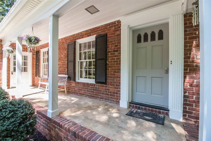 2205 Tyson St, Raleigh, NC 27612