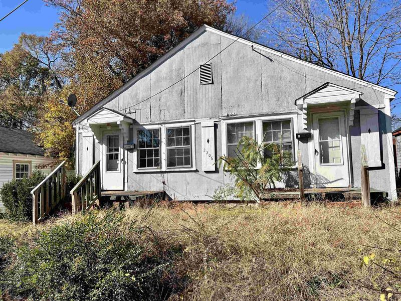 2206 Chautauqua Ave, Durham, NC 27707