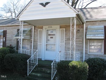 2206 Club Blvd, Durham, NC 27704