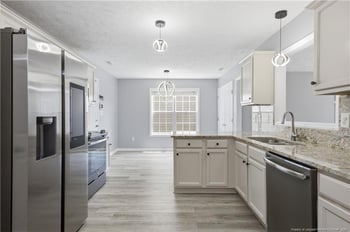 2206 Foster Gwin Ln, Fayetteville, NC 28304
