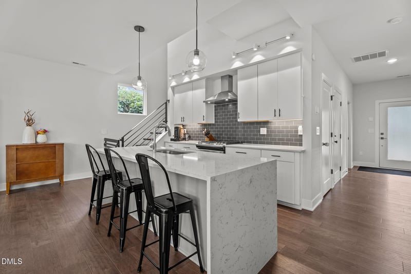 2206 Millbank St, Raleigh, NC 27610