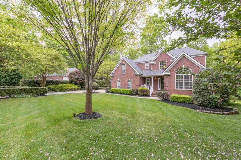 2206 Old Forest Dr, Hillsborough, NC 27278