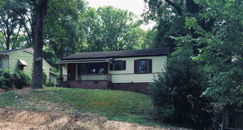 2206 Southgate Dr, Durham, NC 27703