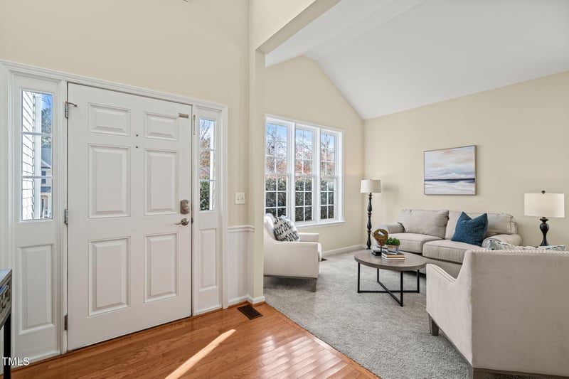 2206 Summit Dr, Hillsborough, NC 27278