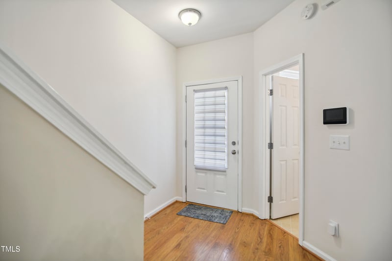 2207 Bankshill Row, Raleigh, NC 27614