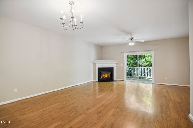 2207 Bankshill Row, Raleigh, NC 27614