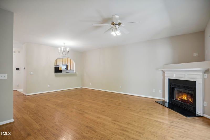 2207 Bankshill Row, Raleigh, NC 27614